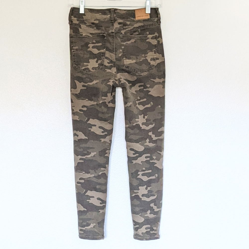 American Eagle Camouflage High Rise Jegging JeansCrop Green Pockets Size 4 - Picture 5 of 13